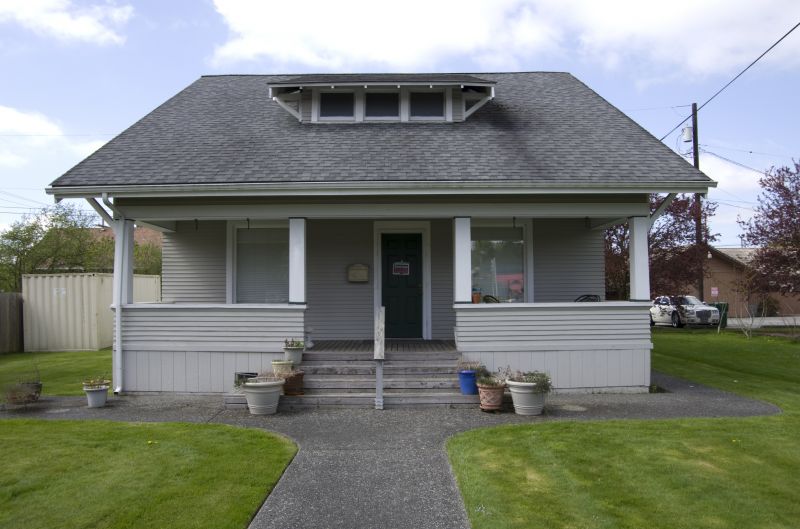 Skirting Detail Work